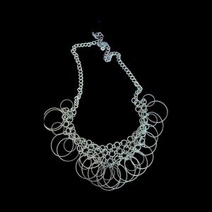 Silver Circle Statement Necklace – Modern Fashion Jewelry